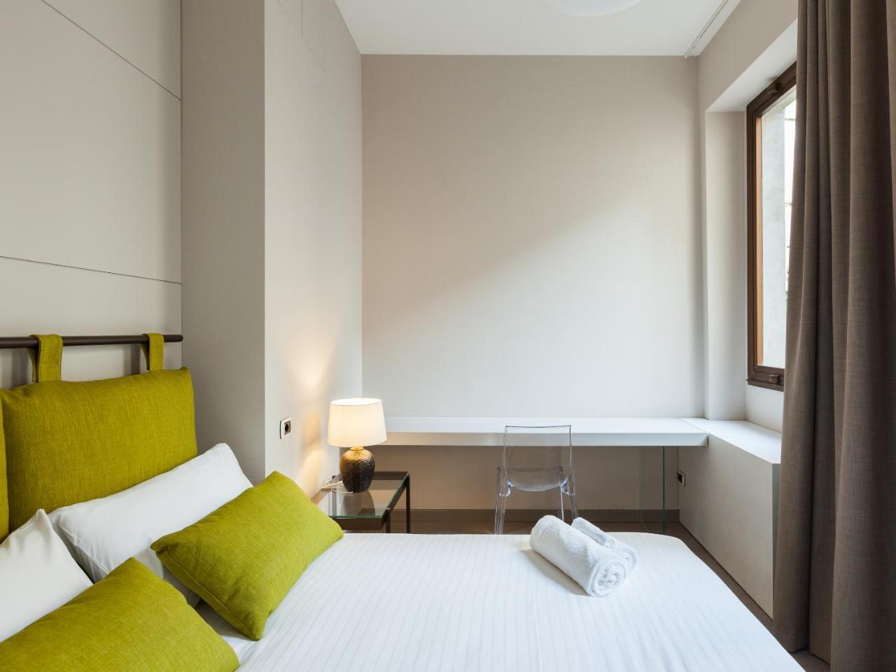 Easyhomes-Duomo Suites & Apartments ميلان المظهر الخارجي الصورة