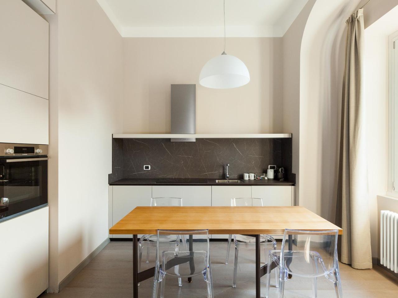 Easyhomes-Duomo Suites & Apartments ميلان المظهر الخارجي الصورة