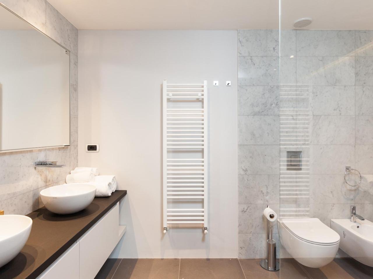 Easyhomes-Duomo Suites & Apartments ميلان المظهر الخارجي الصورة