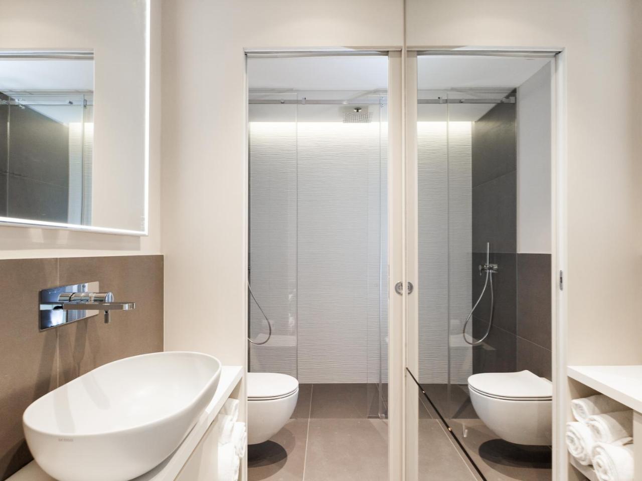 Easyhomes-Duomo Suites & Apartments ميلان المظهر الخارجي الصورة